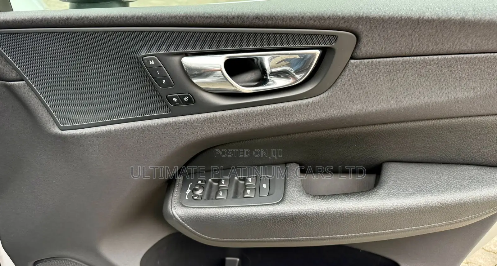 Volvo XC60 T5 R-Design AWD 2019 Silver