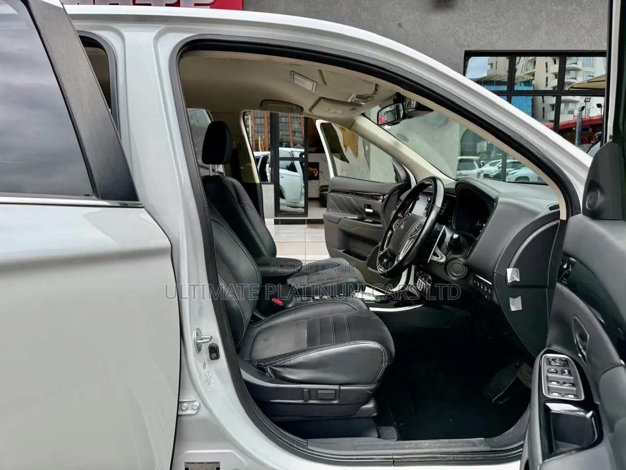 Mitsubishi Outlander 2.0 PHEV AWD 2018 White