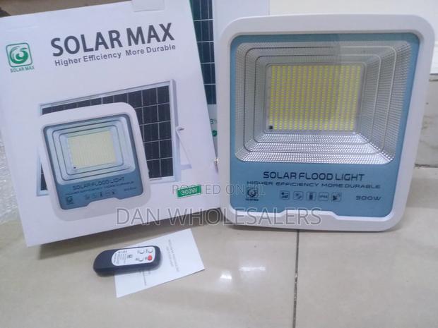 300watts Solarmax Floodlight - main view