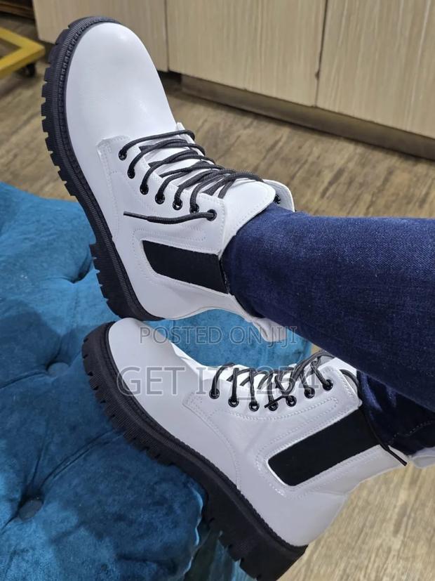 RestockedAnkle Boot37-42 - thumbnail 3