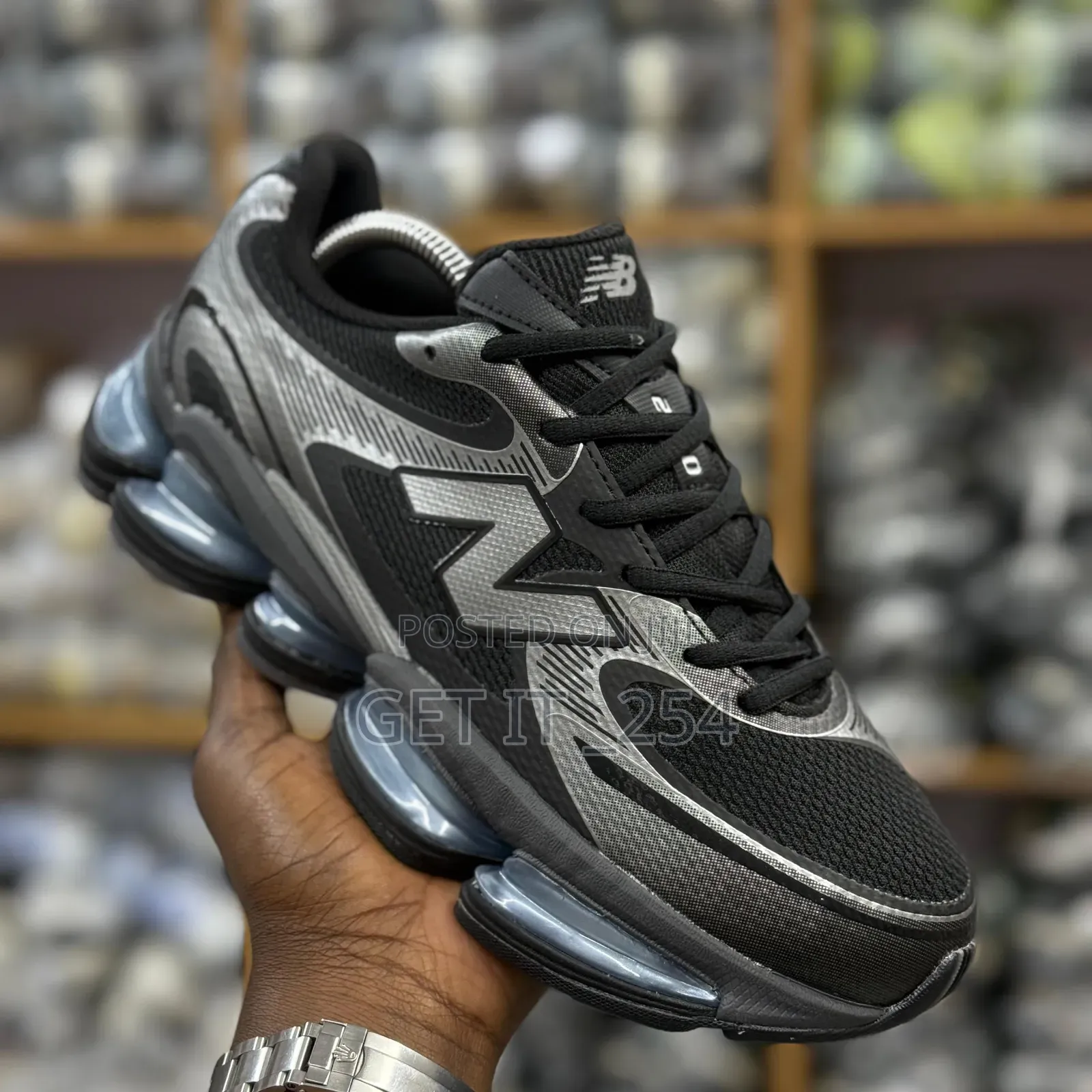 New Balance 2000
40-45