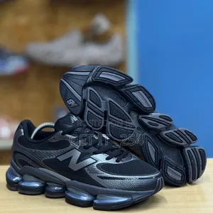 New Balance 2000
40-45
