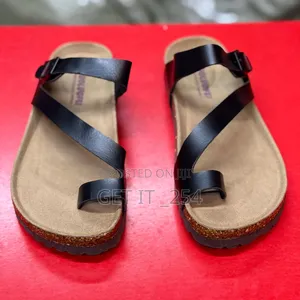 Sandals 
38-45