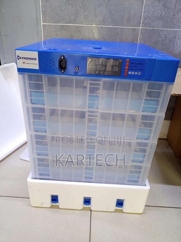 Premier 320 Eggs Er320 Automatic Ac Dc Egg Incubator. - main view