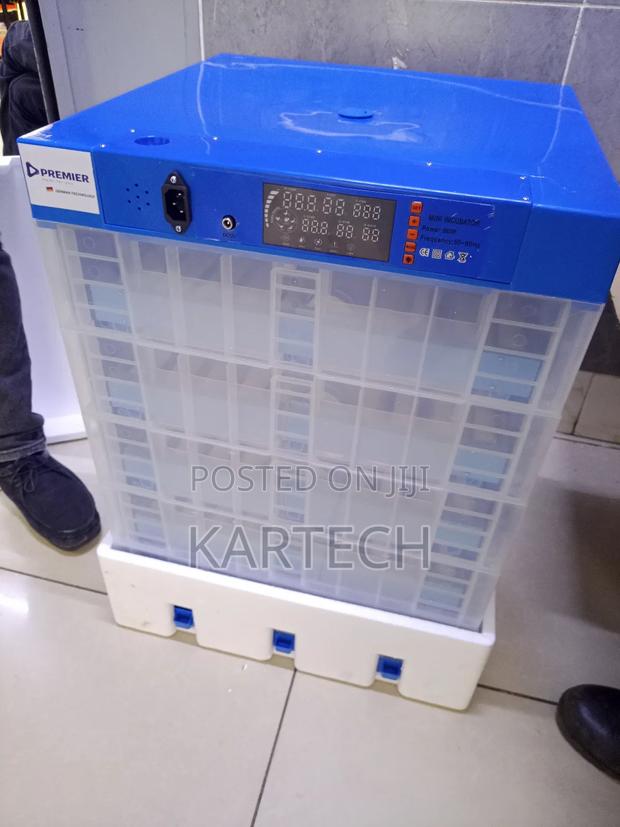 Premier Er320 320 Eggs Ac/Dc Egg Incubator With Automatic Rollers - main view