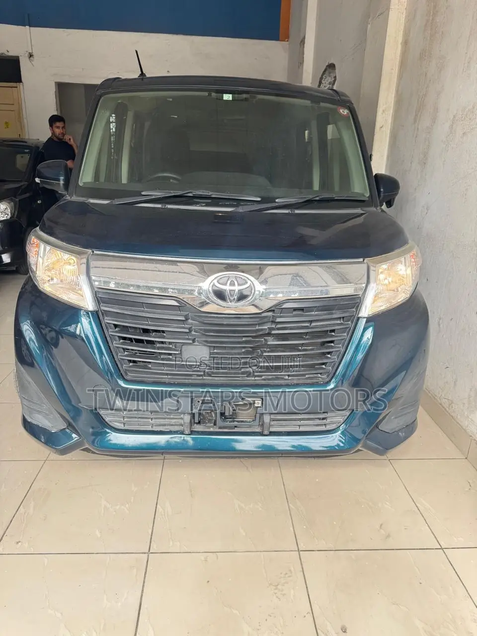 Toyota Roomy 1.0 FWD 2019 Blue