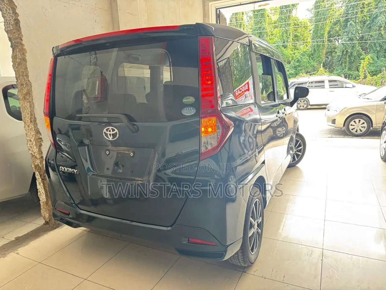 Toyota Roomy 1.0 FWD 2019 Blue