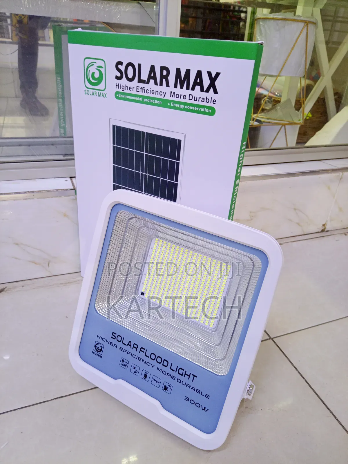 Solar Max High Efficiency 300w Solar Flood Light