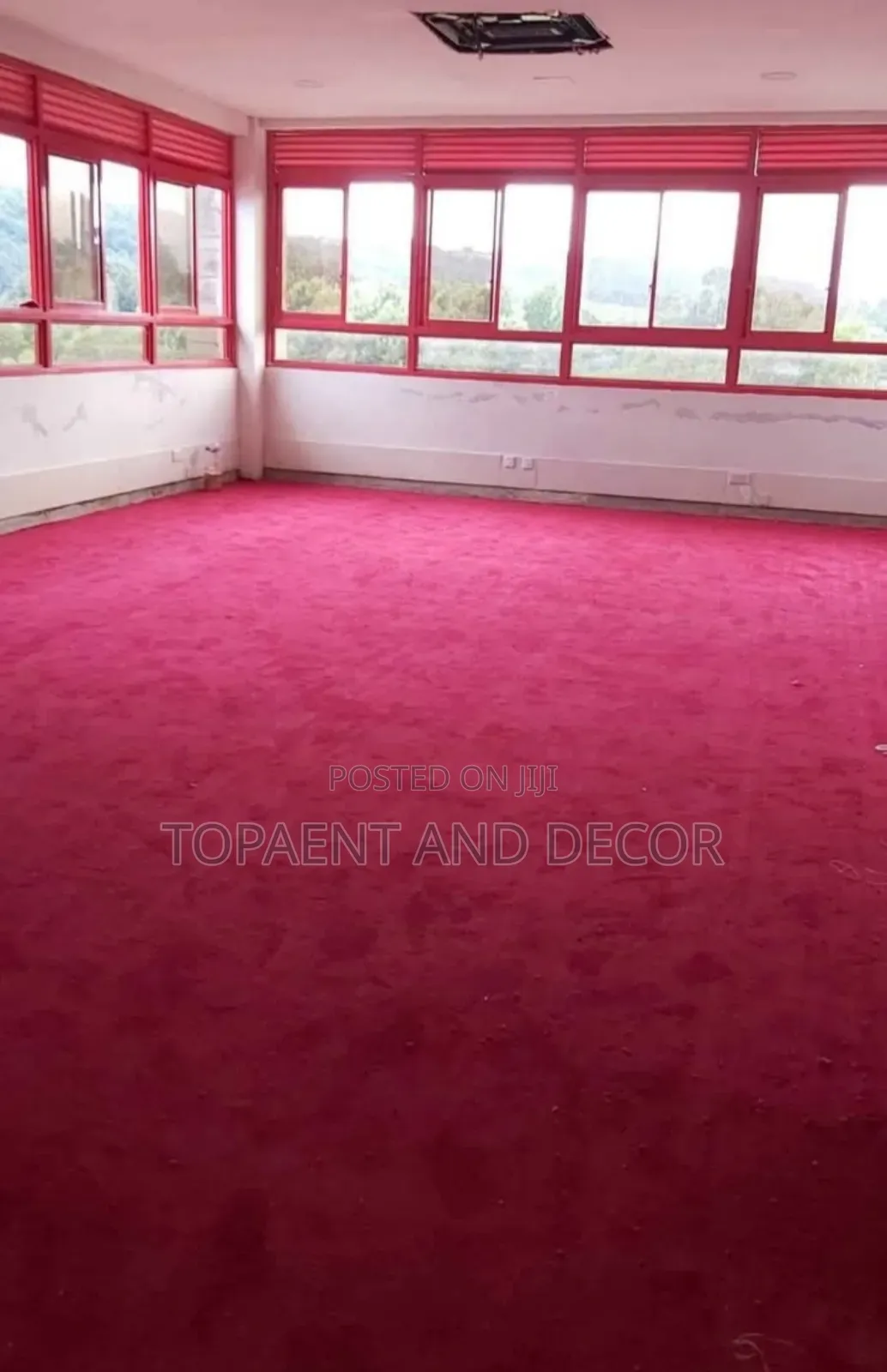 Well Classroom Installed Red Usa Wall to Wall Carpet