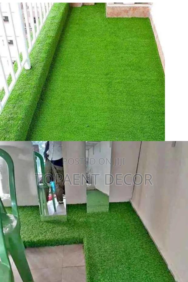 Verandah and Balcony Water Resistant Lime Green Artificial Grasscarpet - main view