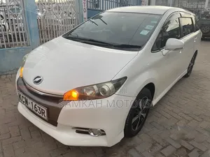 Toyota Wish 2014 White
