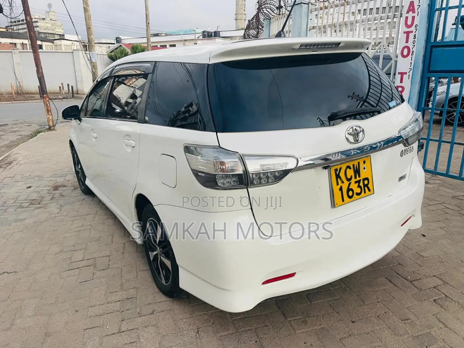 Toyota Wish 2014 White
