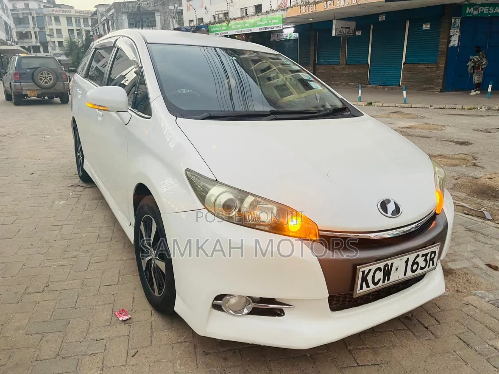 Toyota Wish 2014 White