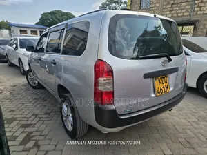 Toyota Probox 2017 Silver