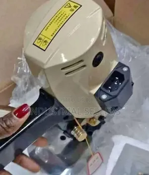 Original Cloth Cutting Machine