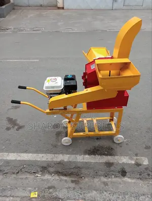 Petrol Powers Animal Feed Chopper