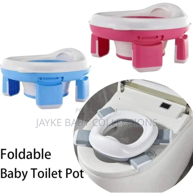 Kids Potty Chair – Portable Foldable Toilet Seat