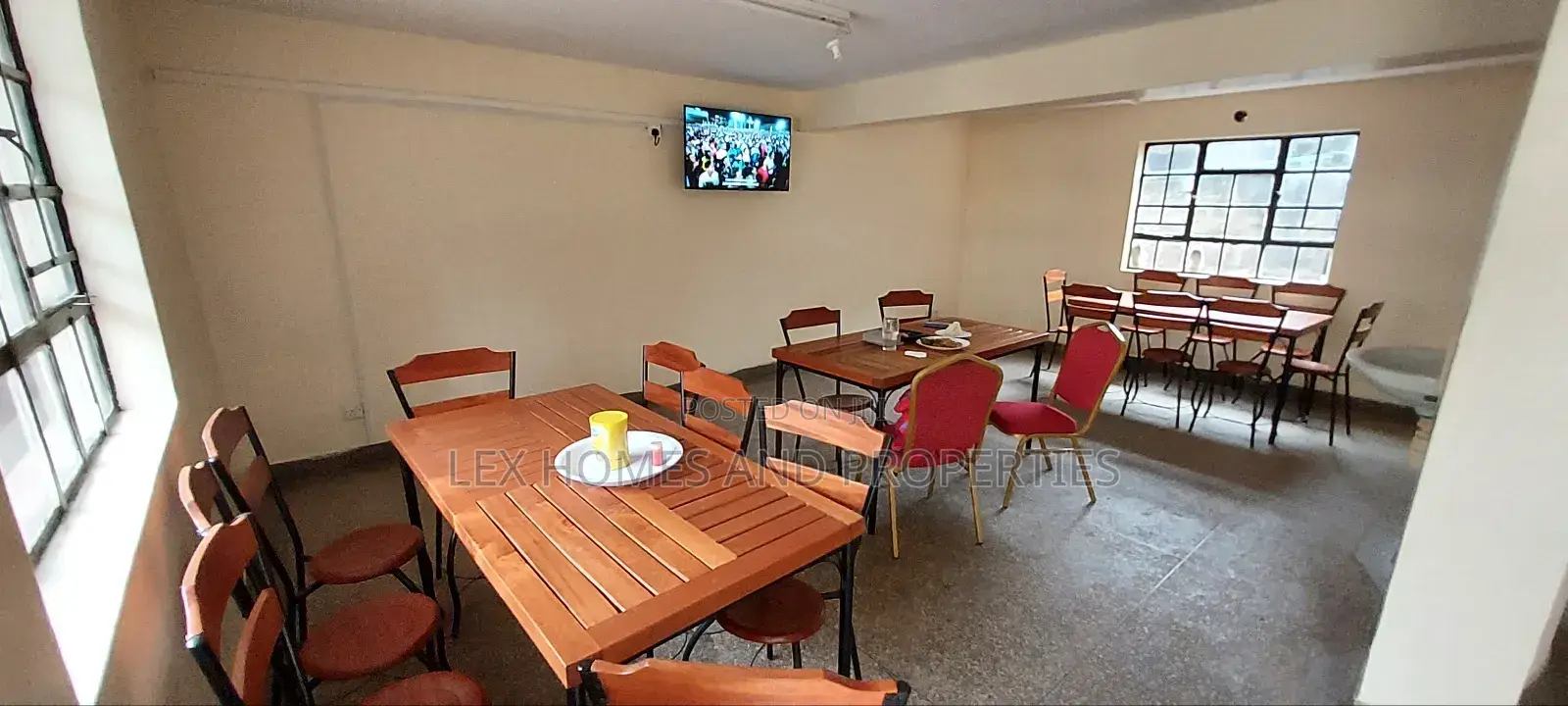 Hostel Available For Rent
