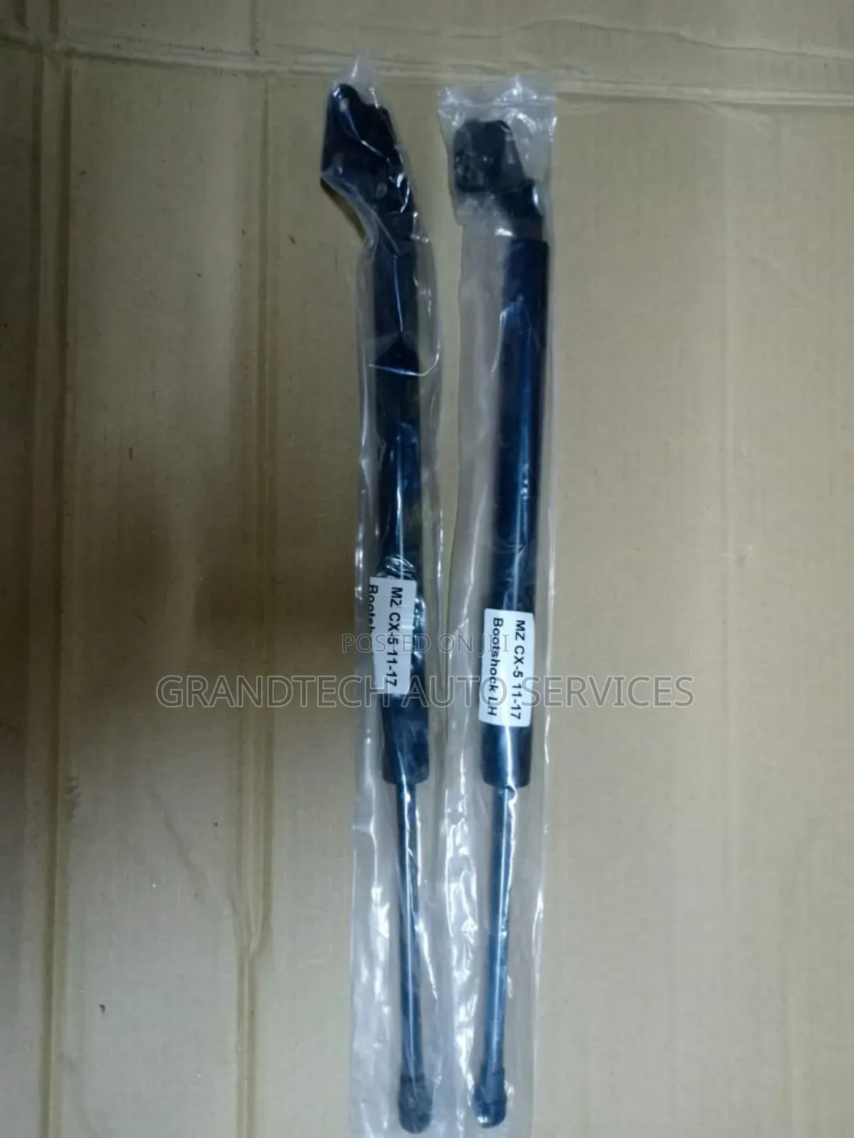 Mazda Cx5  Boot Shocks