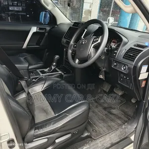 Toyota Land Cruiser Prado 2.8 2018 White