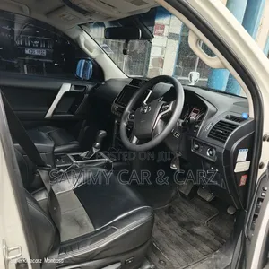Toyota Land Cruiser Prado 2.8 2018 White