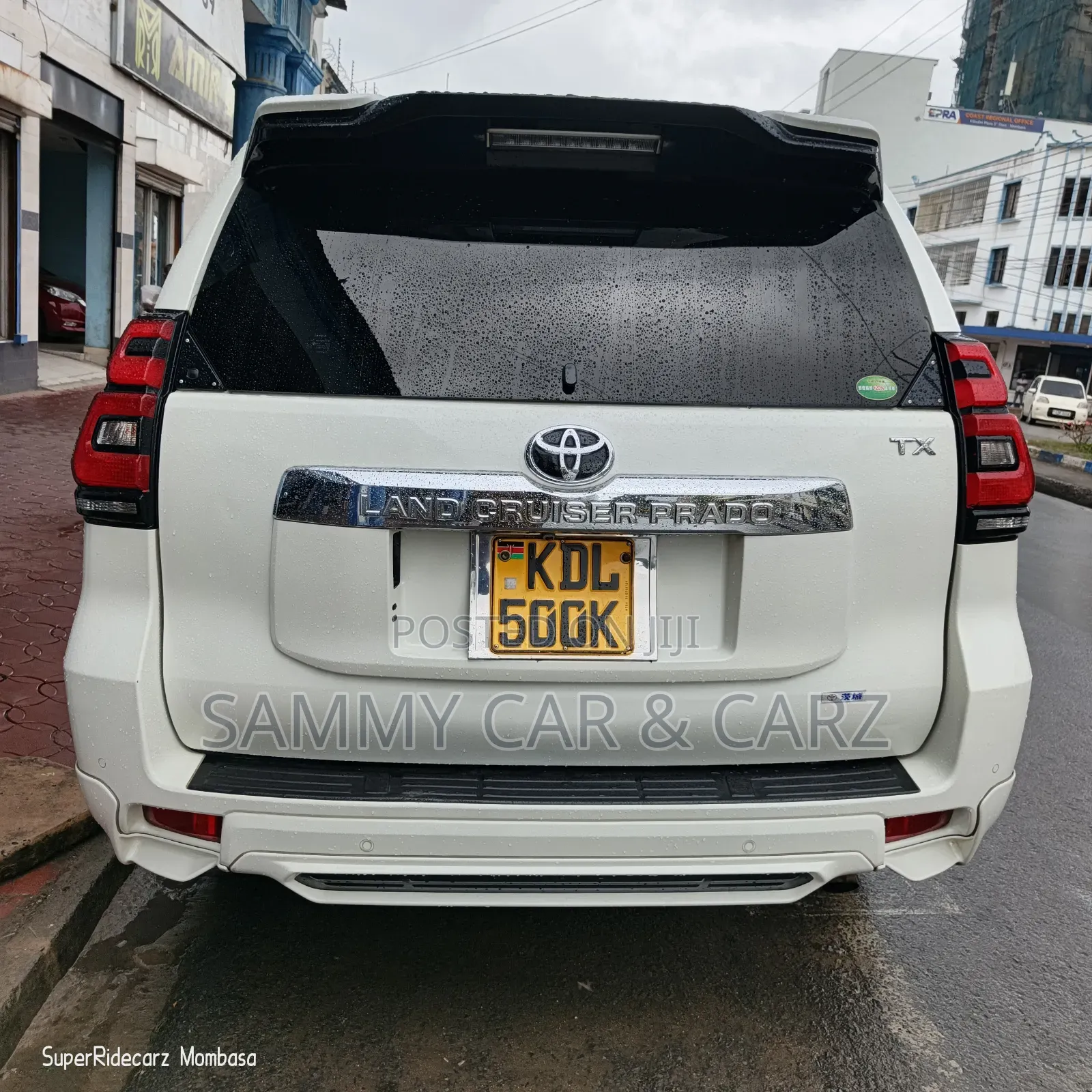Toyota Land Cruiser Prado 2.8 2018 White
