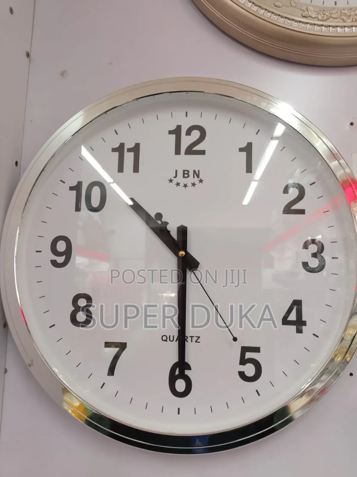 Quartz Round Wall Clock, Model No. 3344