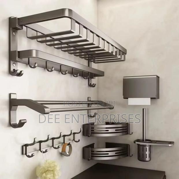 7pcs Aluminum Bath Towel Storage Rack - main view