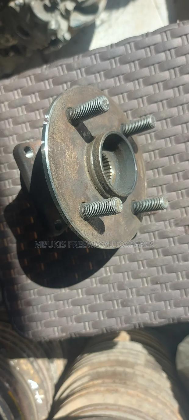 Rear Hub Toyota Axio 4wd - thumbnail 2