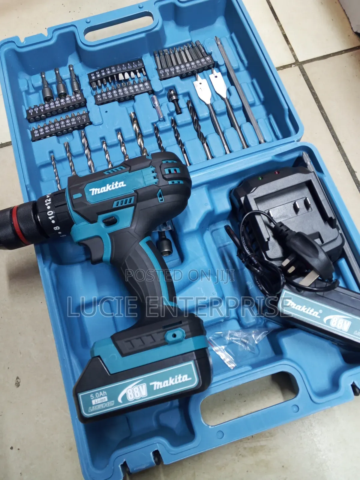 Makita 88v Drillset Cordless Toolkit