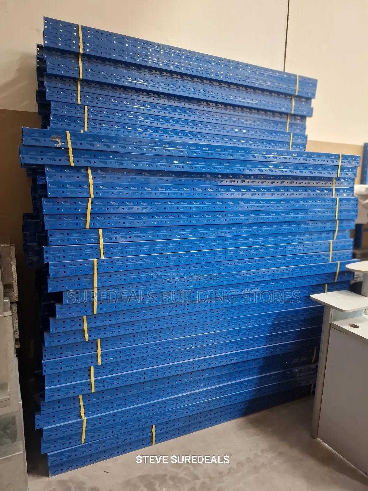 Storage Rack - Heavy Duty Pallet Rack.