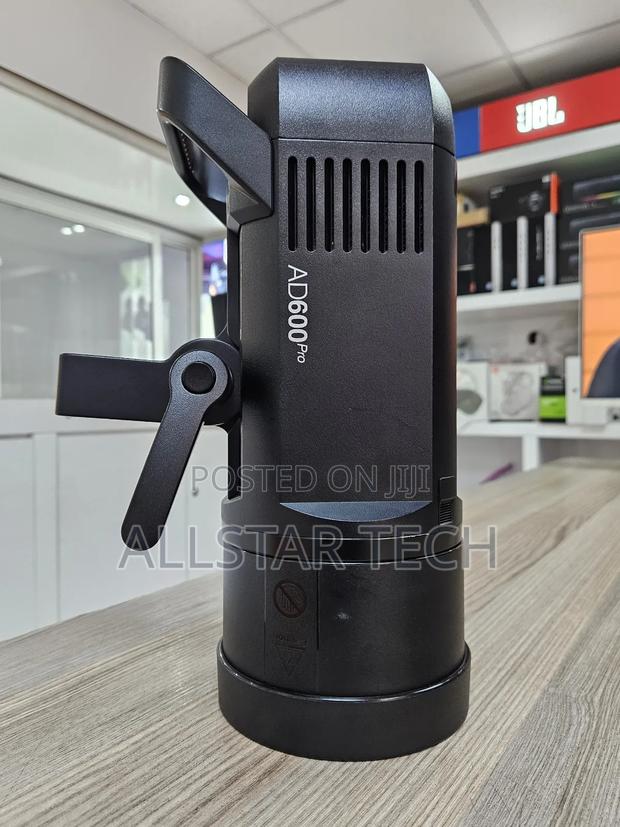 Godox Ad600pro Witstro All-in-One Outdoor Flash - thumbnail 3