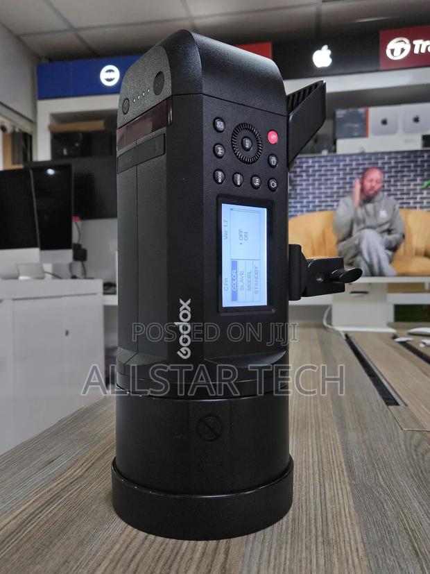 Godox Ad600pro Witstro All-in-One Outdoor Flash - main view