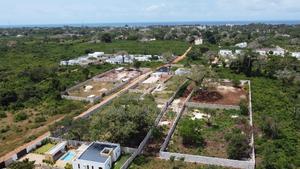 Two Prime Quarter Acre Plots Available in Galu! - thumbnail 2