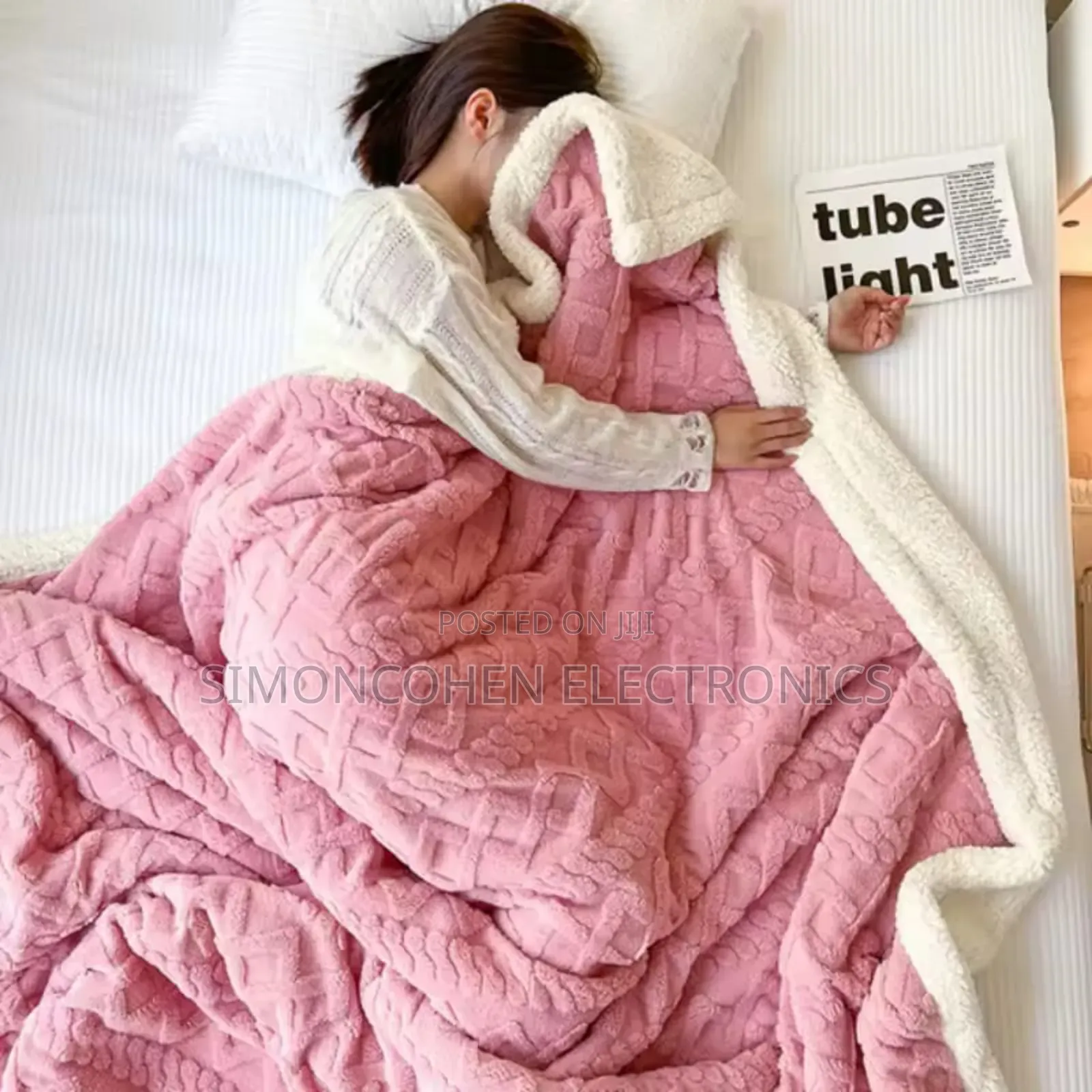 Cosy Fleece Woolen Blankets