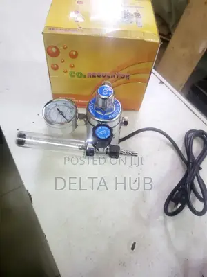 Universal Co2 Regulator- Top Quality