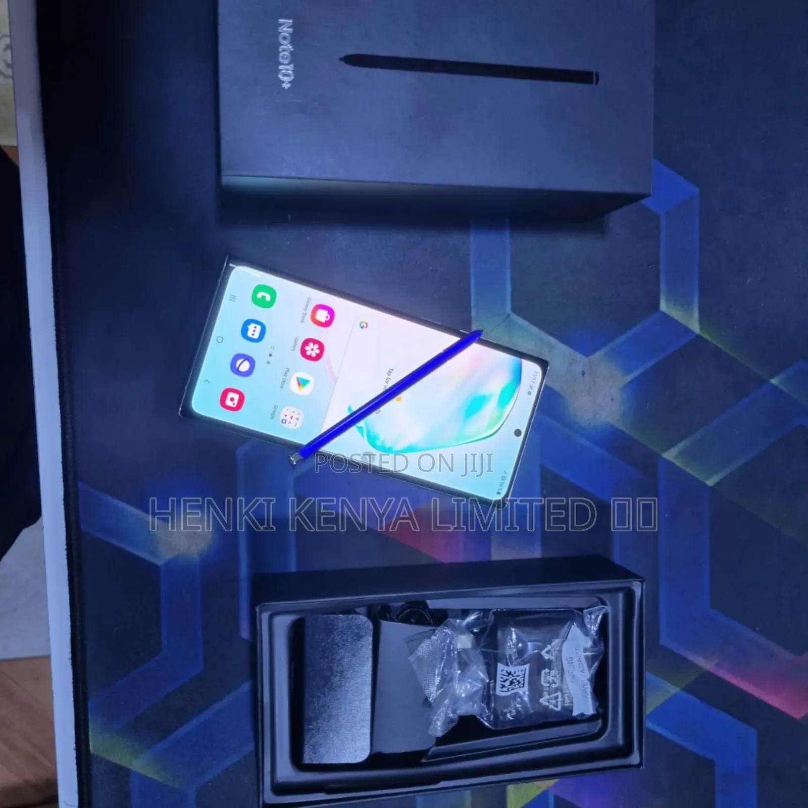 New Samsung Galaxy Note 10 Plus 256 GB Blue