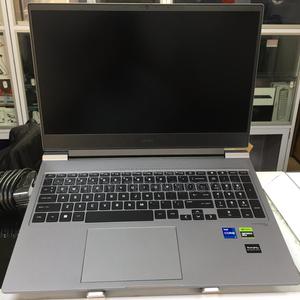 New Laptop HP Omen 16 16GB Intel Core I7 SSD 512GB - thumbnail 2