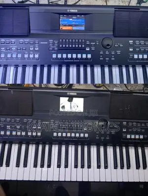 PSR Sx 600 LCD Screen