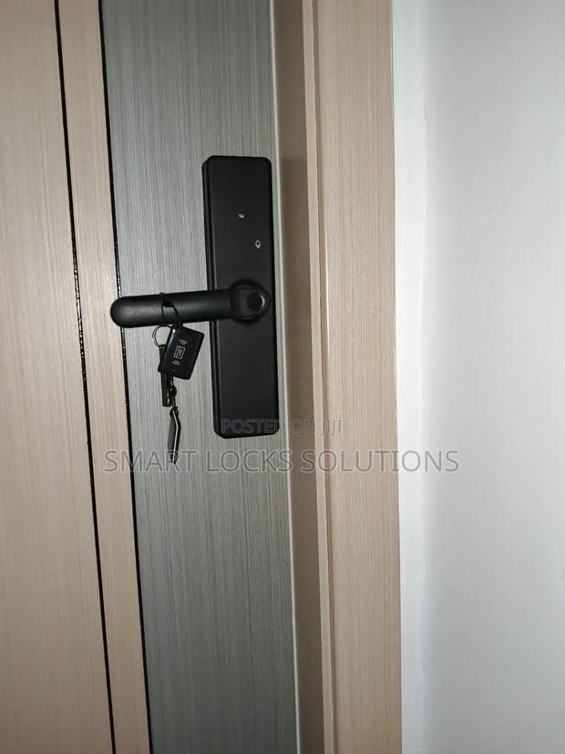 Intelligent Door Lock Tuya Wifi Remote Unlock Fingerprint - thumbnail 5