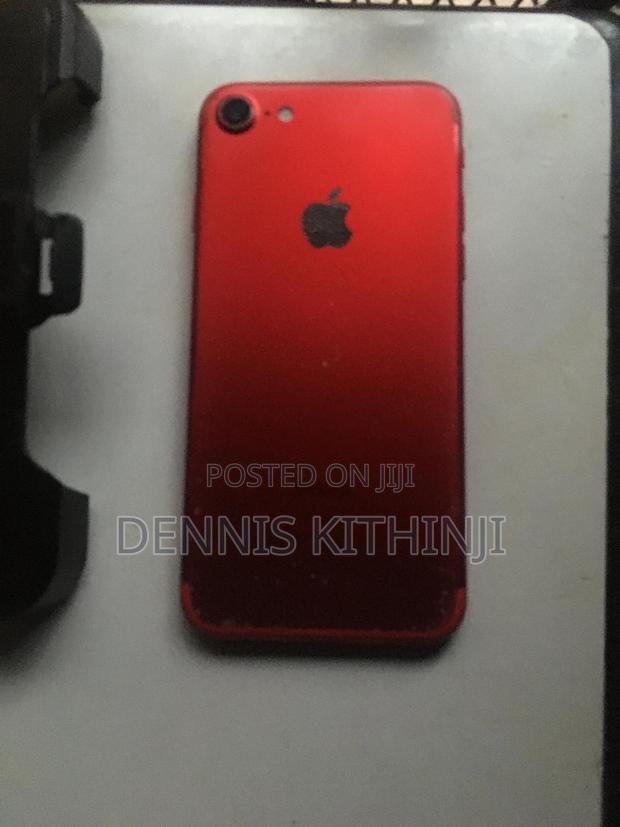 Apple iPhone 7 128 GB Red - thumbnail 8