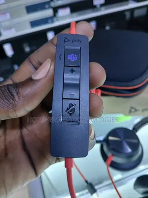 Poly Blackwire 8225