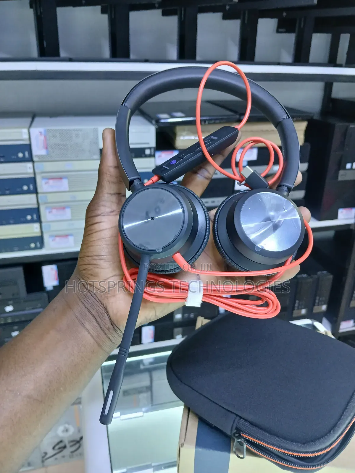 Poly Blackwire 8225