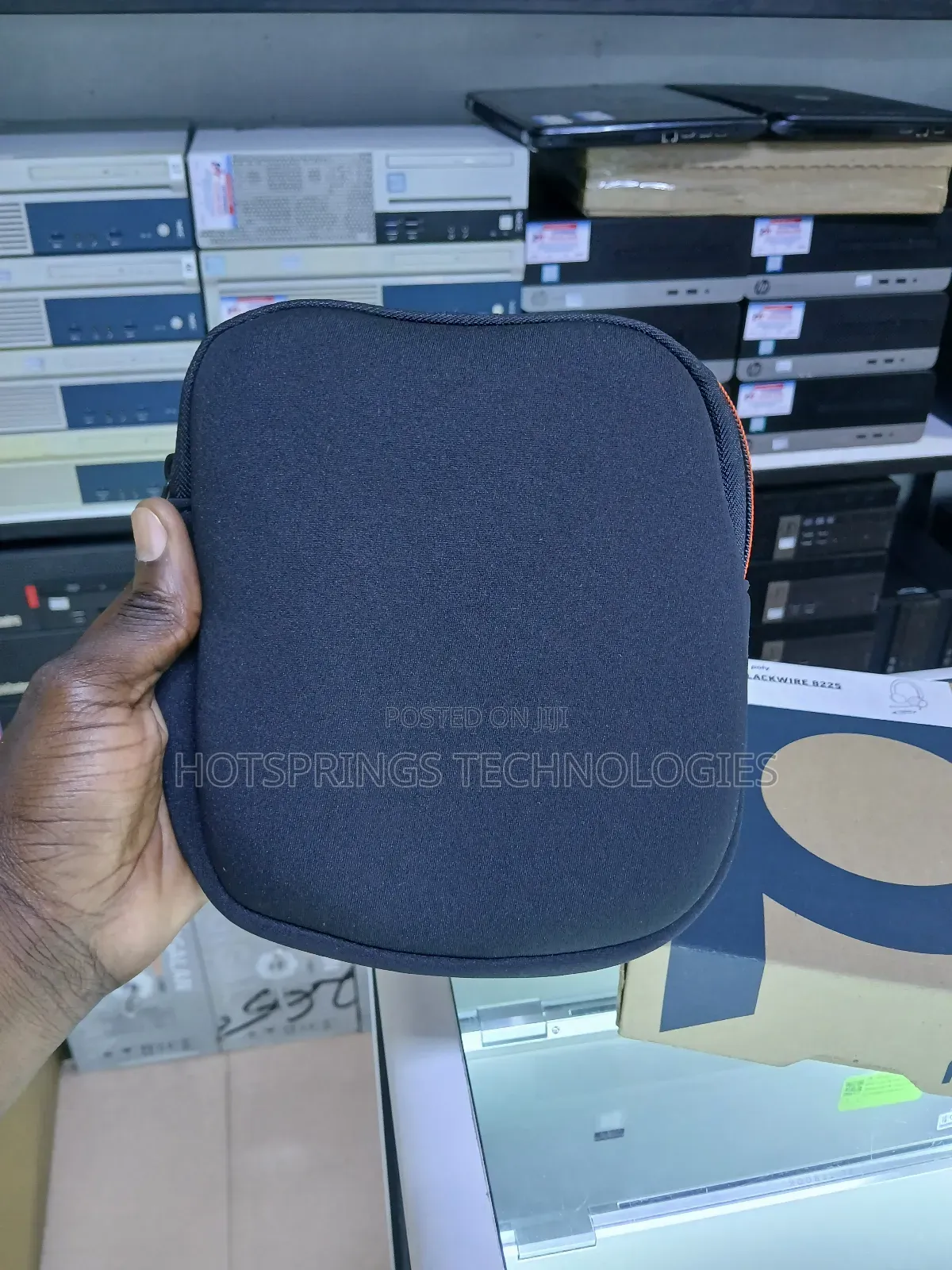 Poly Blackwire 8225