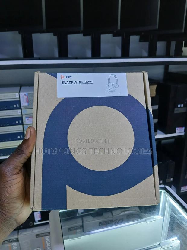 Poly Blackwire 8225 - main view