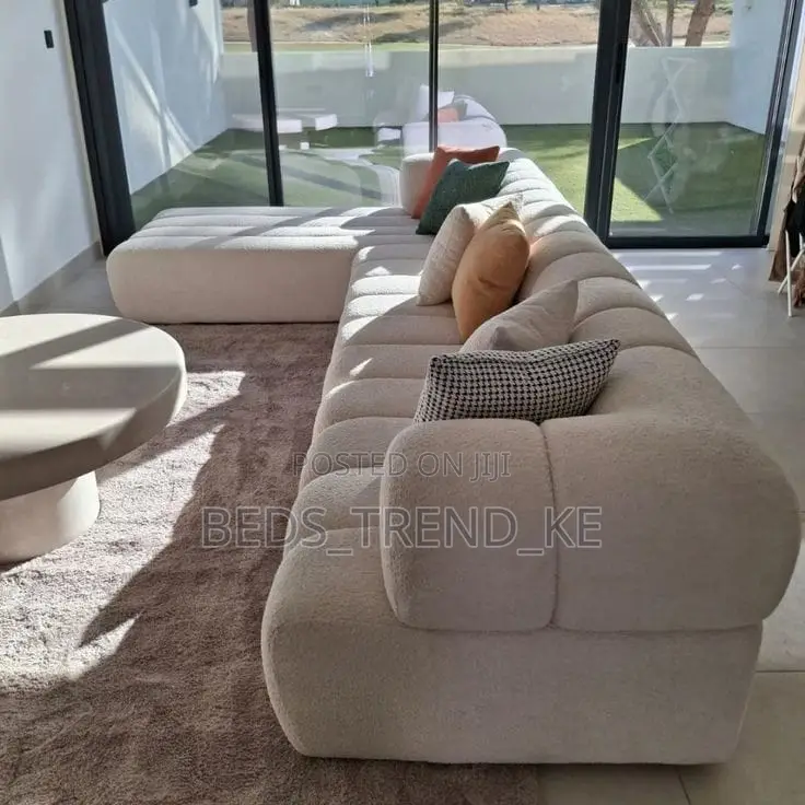 Quality Fine 6 Seater Bubble L Seat