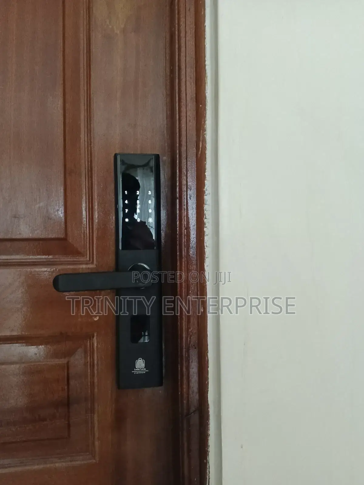 Smart Digital Fingerprint Doorlock