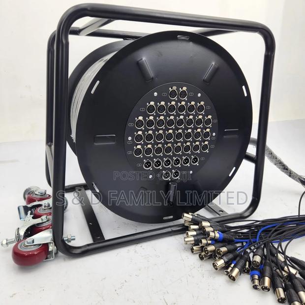 32 Channels 8 Returns Snake Cable With Metal Reel