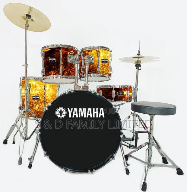 Yamaha 5 Piece Drumset - thumbnail 3