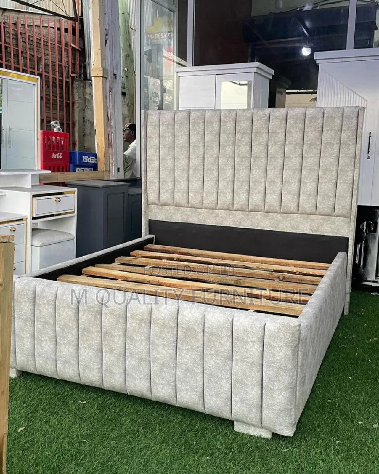 Elegant Queen Size Bed